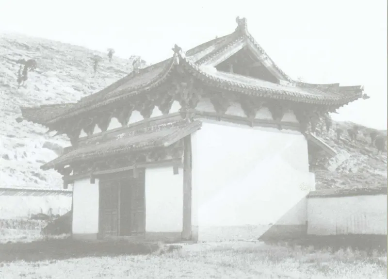 约1934年9月赵城广胜寺下寺山门旧影，收录于《中国古建筑图典》第一卷
