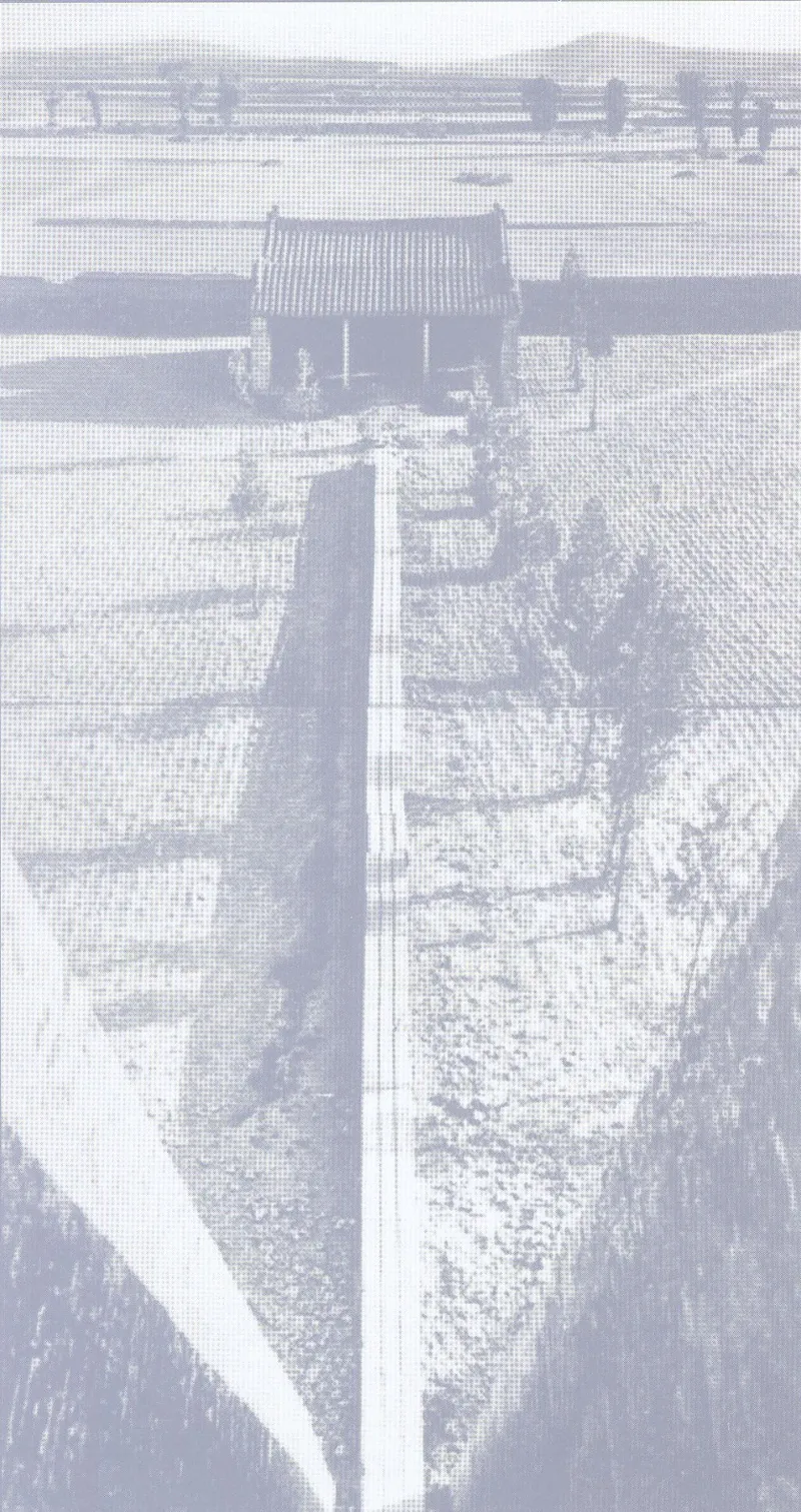 约1936至1937年自观星台向北俯视量天尺与周公庙建筑旧影