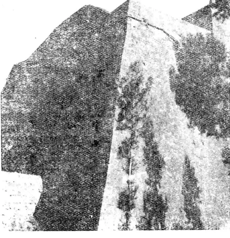 1937年观星台东南面上部旧影