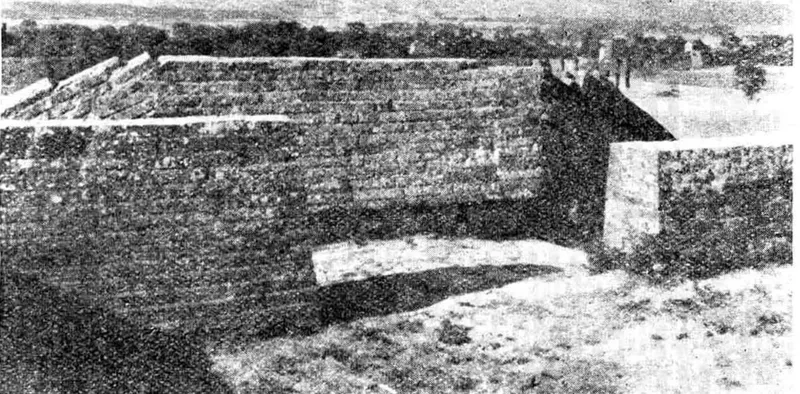 1937年观星台台面及砖栏旧影