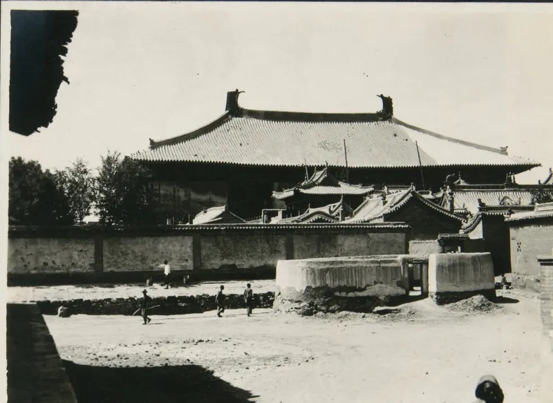《亚细亚大观》第十三辑第一百五十二回：大同华严寺大雄宝殿及周边院落旧影