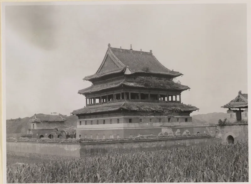 Hedda Morrison约于1933至1946年间拍摄的普宁寺殿宇